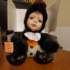 Show Stoppers Babes in the Wild Series Porcelain F